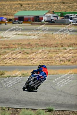 media/Apr-13-2025-TrackXperience (Sun) [[fb1ef998a6]]/Level 2 (Intermediate)/Turn 2 (Session 5)/